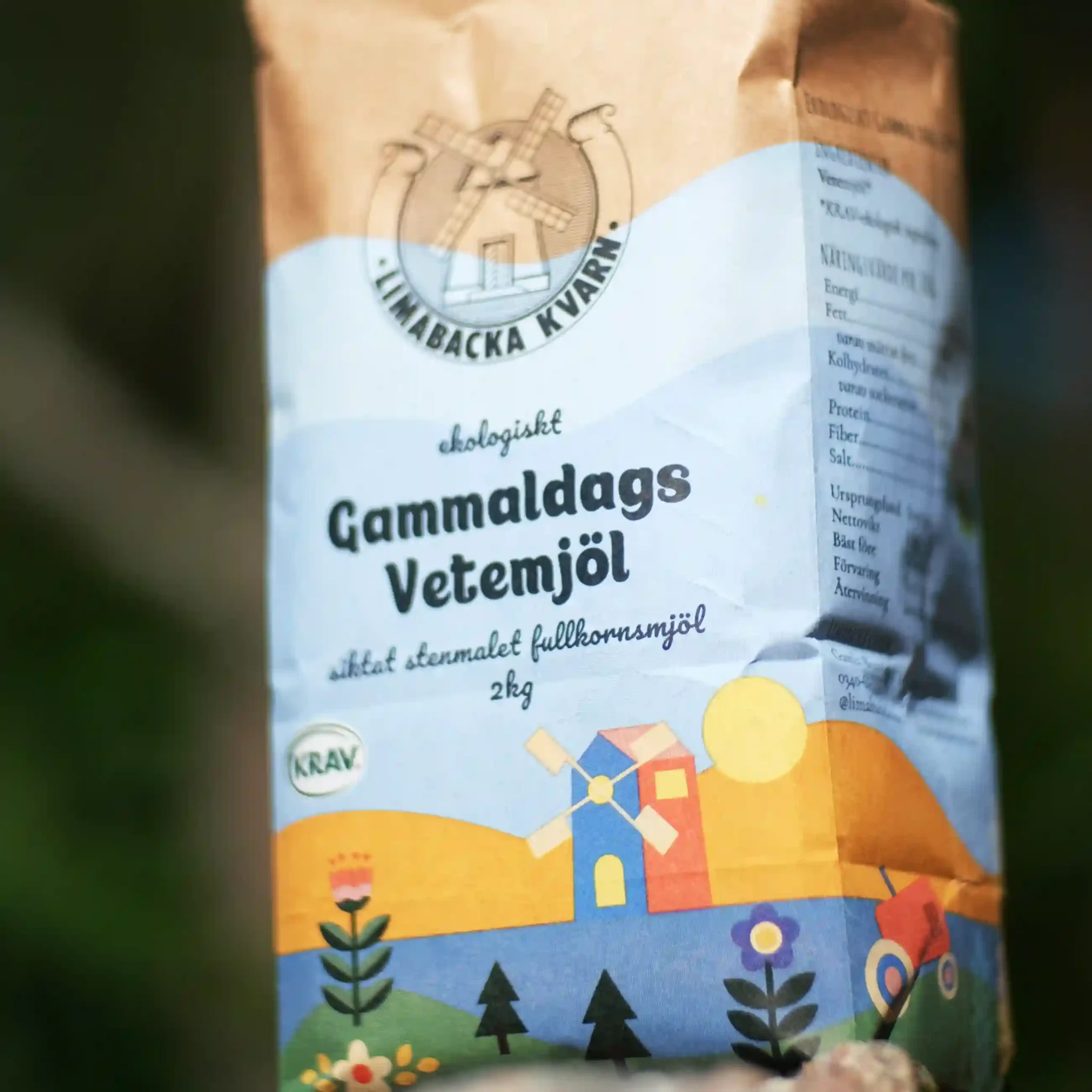 gammaldags-vetemjol-limabacka-kvarn-ekologiskt-mjol.webp gammaldags-vetemjol-limabacka-kvarn-ekologiskt-mjol.webp